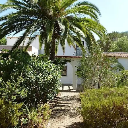 Casa Lorenzo With Tennis Court & Swimming Poolen Villa