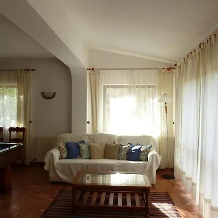 Casa Lorenzo Sleeps 10, With Private Tennis Court & Swimming Pool And 5 Beds