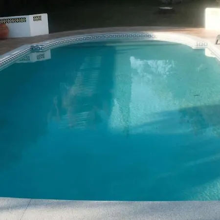 Casa Lorenzo Sleeps 10, With Private Tennis Court & Swimming Pool And 5 Beds Villa