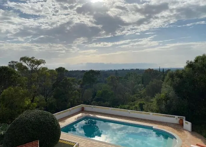 别墅 Casa Lorenzo Sleeps 10, With Private Tennis Court & Swimming Pool And 5 Beds