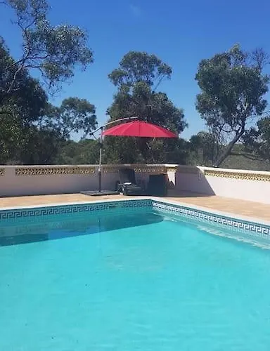 Casa Lorenzo Sleeps 10, With Private Tennis Court & Swimming Pool And 5 Beds 别墅 波尔蒂芒