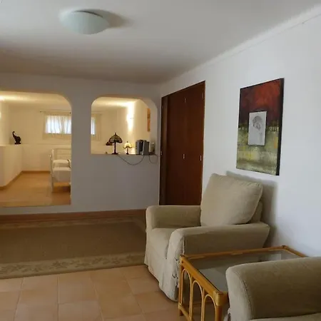 Casa Lorenzo Sleeps 10, With Private Tennis Court & Swimming Pool And 5 Beds *