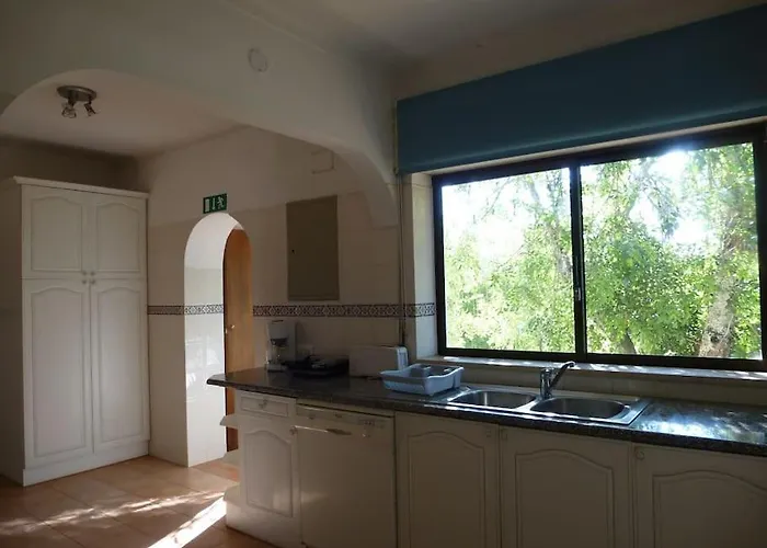 Casa Lorenzo Sleeps 10, With Private Tennis Court & Swimming Pool And 5 Beds Villa *