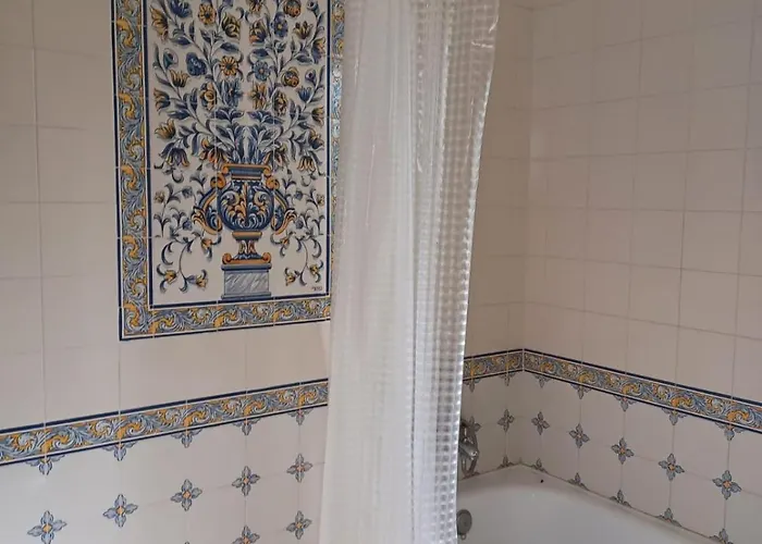 Casa Lorenzo Sleeps 10, With Private Tennis Court & Swimming Pool And 5 Beds Villa Portimao