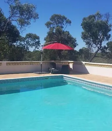 Casa Lorenzo Sleeps 10, With Private Tennis Court & Swimming Pool And 5 Beds Willa Portimão